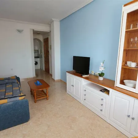Apartment Ref 5231 *